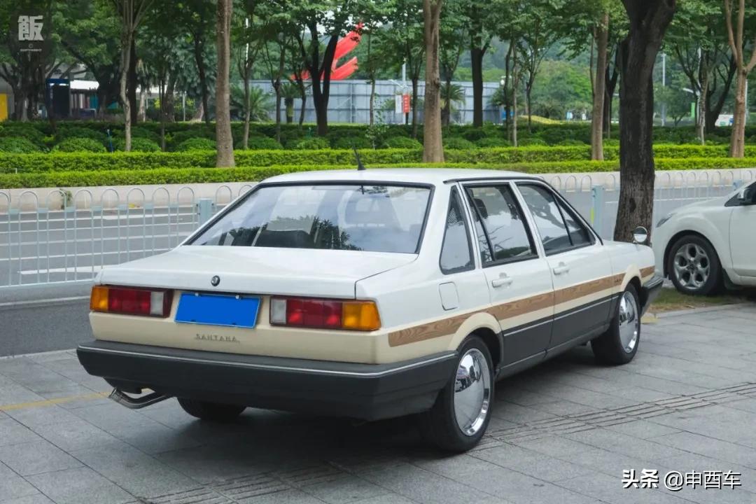 桑塔纳老款星空顶,最漂亮的老款桑塔纳