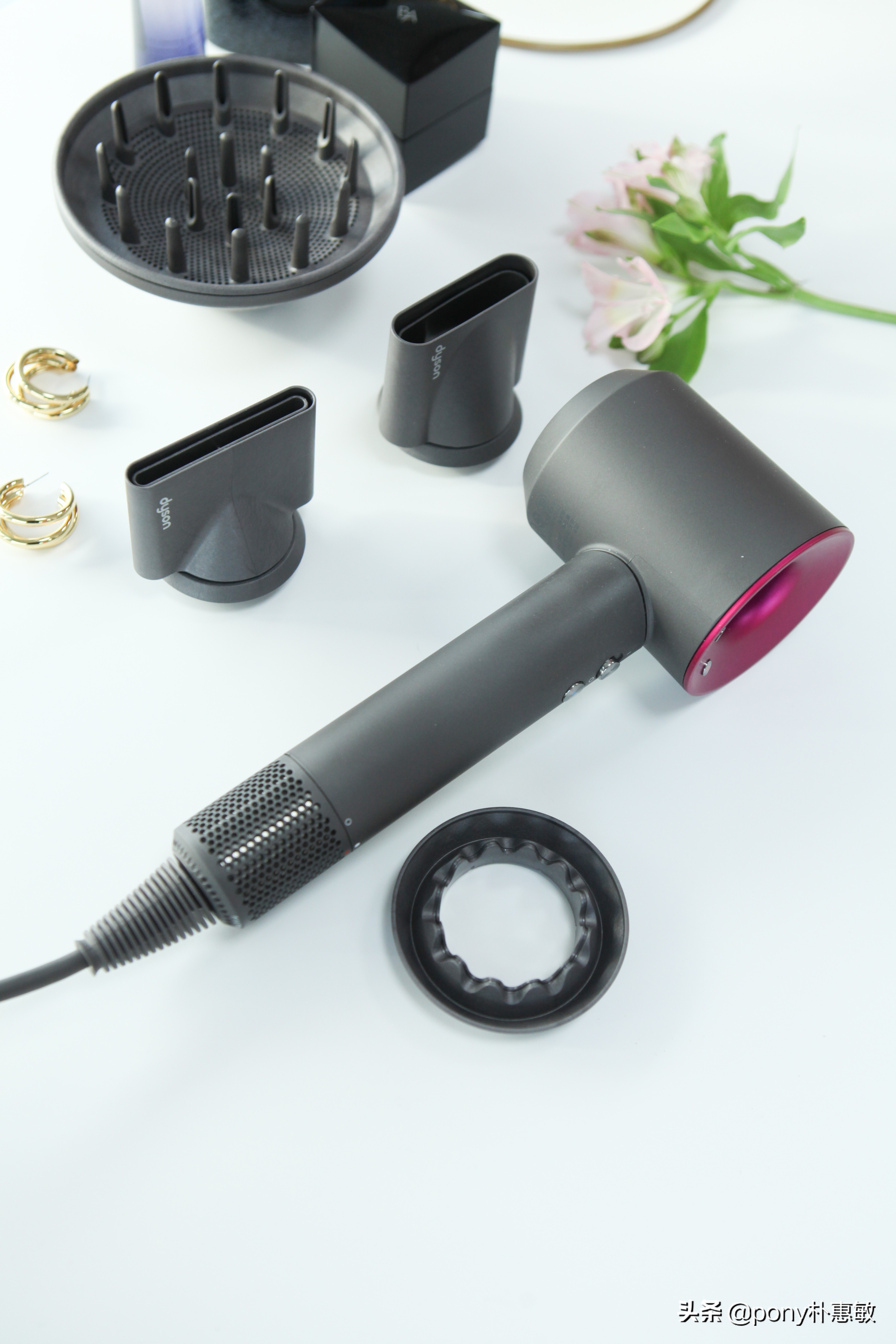 看潮流穿搭博主,瞧瞧时尚博主的个性穿搭