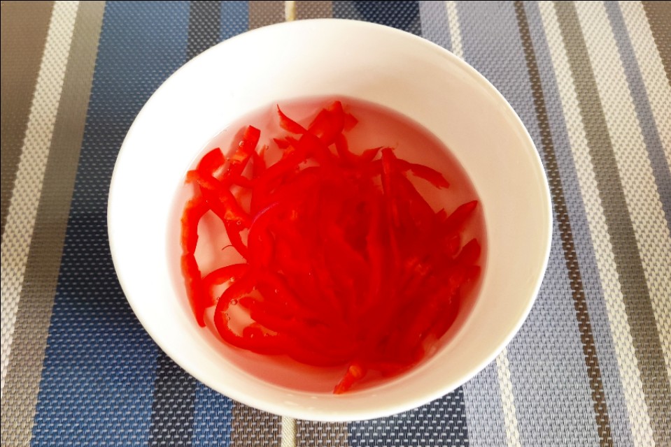 苦瓜怎样做不苦又好吃,苦瓜怎么做不苦不黄清热解毒