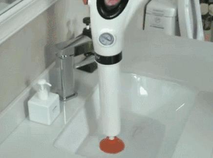 马桶堵塞用手能掏开不,马桶堵塞泡一晚