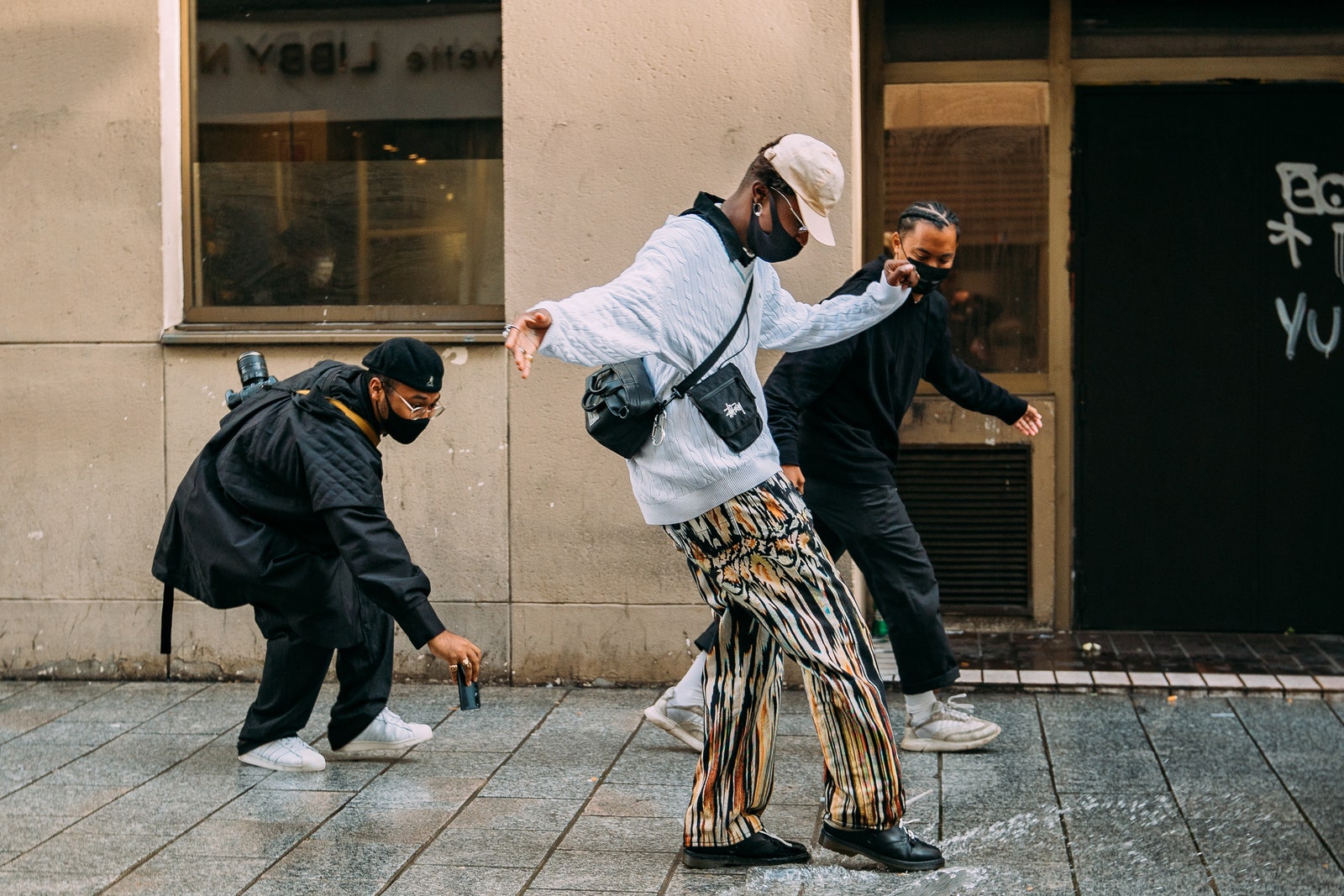 2023春夏巴黎时装周街拍特辑,2021巴黎高定时装周街拍