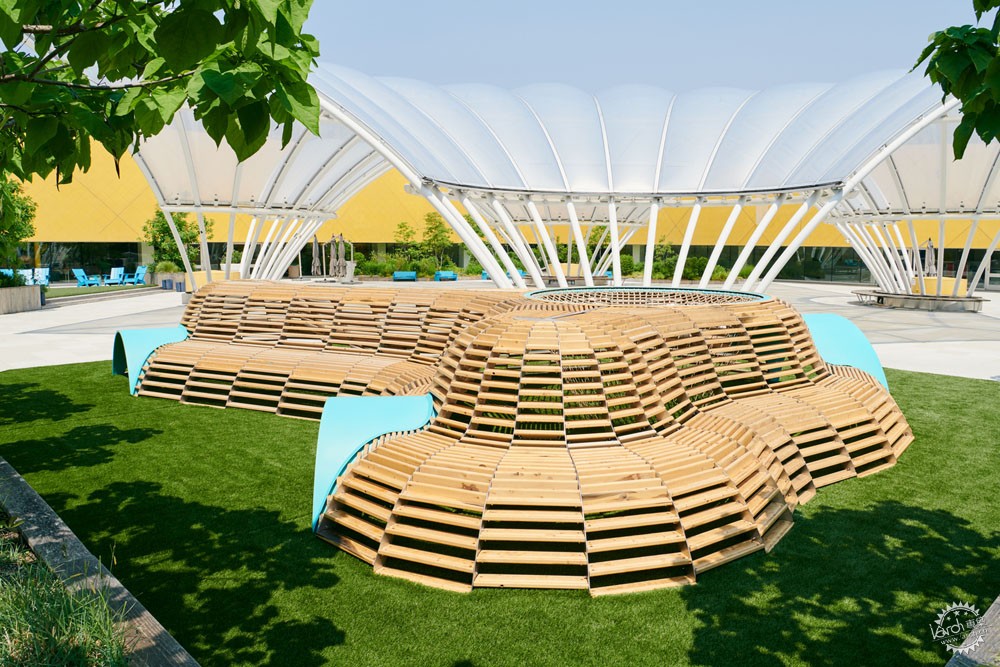 在鸟巢里攀爬，像鸟儿一样高飞丨NEST交互式游乐场