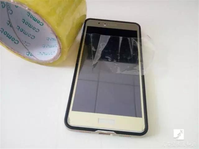 手机屏幕油腻解决方法,手机屏幕太油腻有指纹怎么办