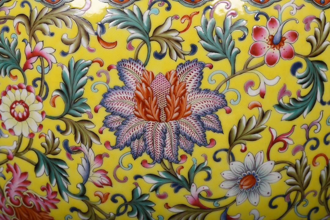 清代官窑珐琅彩将军罐,清代官窑珐琅彩鉴定方法