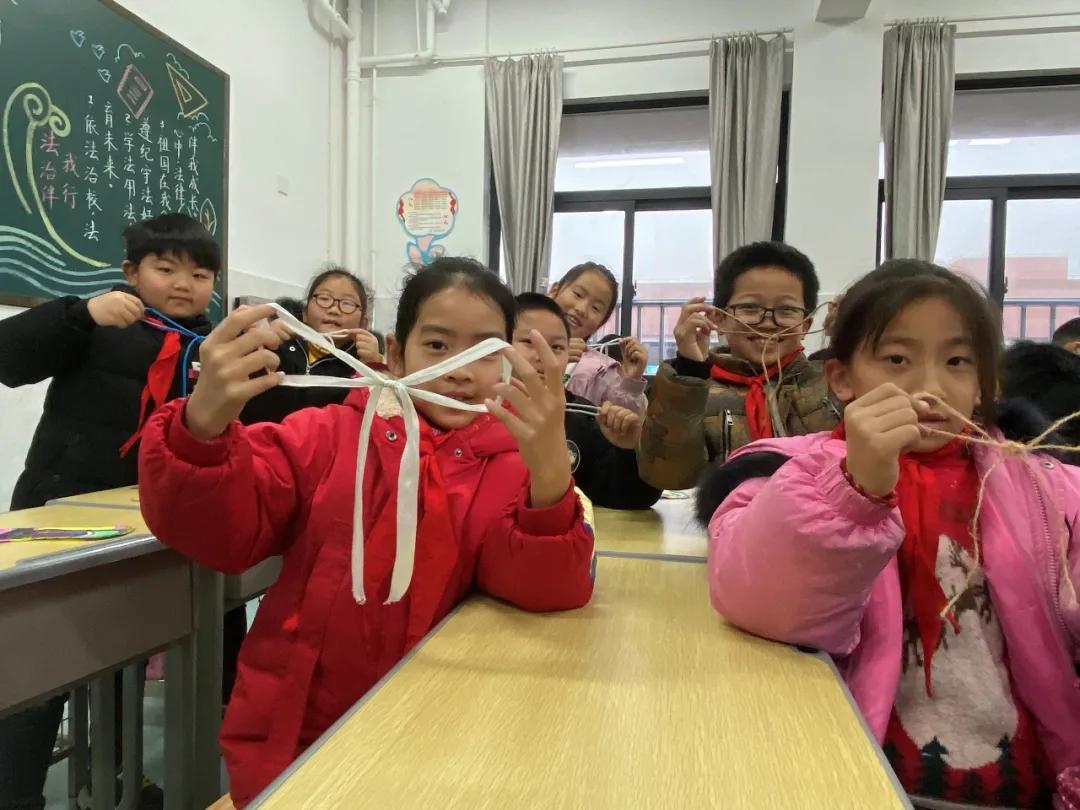 巧手系鞋带手工制作图片,巧手系鞋带活动心得