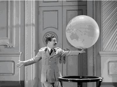 他5岁登台表演，12岁丧父13岁流浪街头，1个跌跤迎来喜剧人生