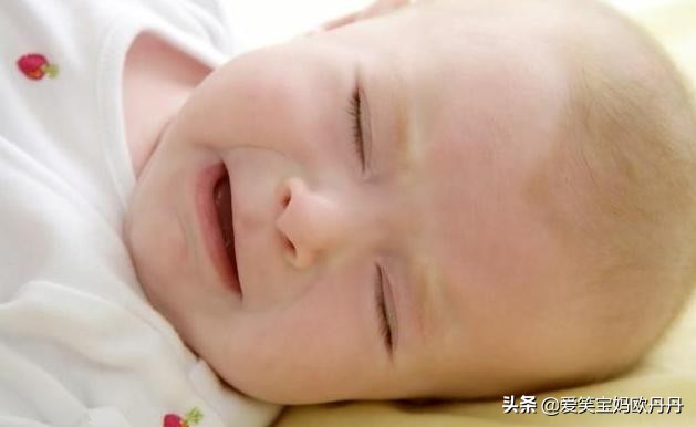 婴儿眼屎多怎么做局部护理,新生儿眼屎多如何护理