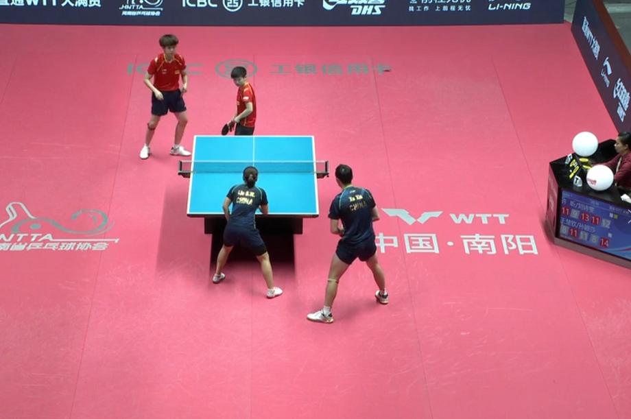 秦志戬许昕马龙张继科领奖,秦志戬许昕催泪