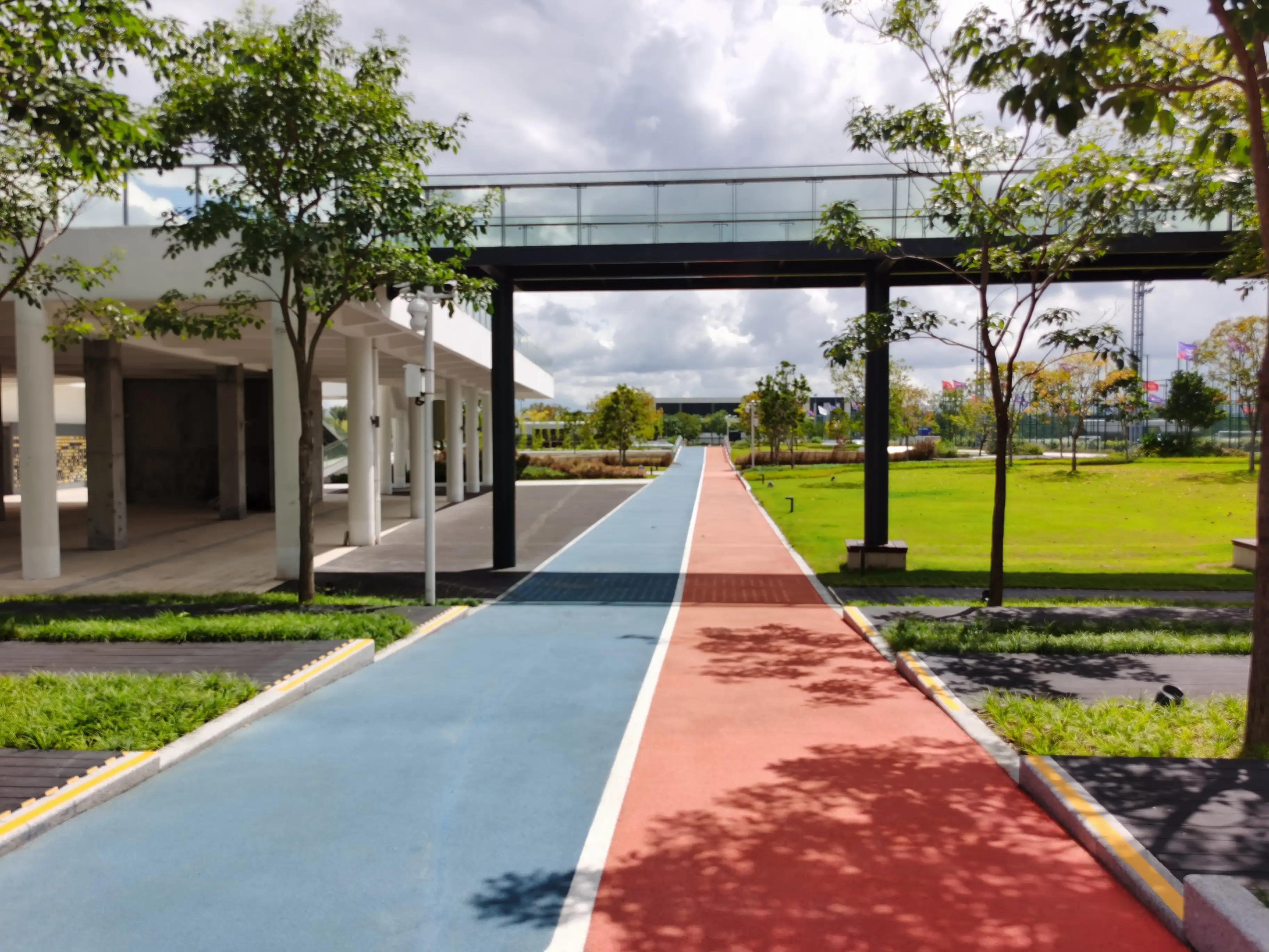 足球主题运动公园,深圳市福田区滨海体育公园