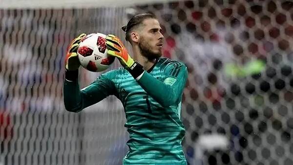 足坛十大经典守门员,足坛现役门将谁的进球最多