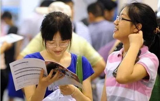 适合二本分数捡漏一本的大学,一本征集志愿二本考生能捡漏吗