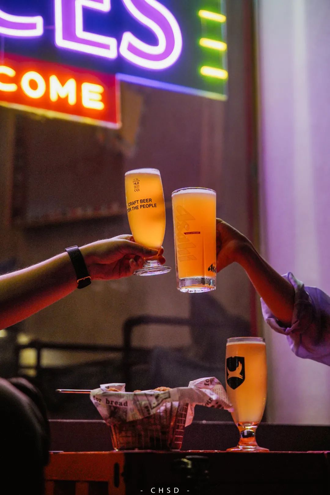 家楼下的「茶饮咖啡+精酿」，从清醒到微醺都给你安排上