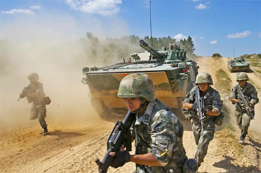 王杰“两不怕”精神,弘扬两不怕精神