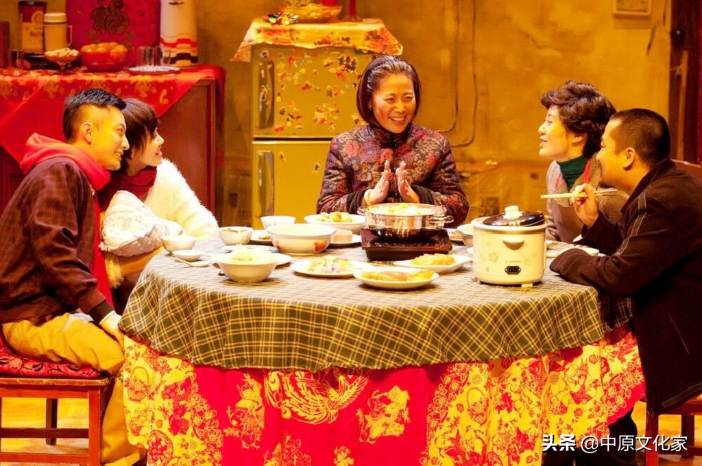 大年三十为什么要熬夜守岁,大年三十守岁是到零点还是早上