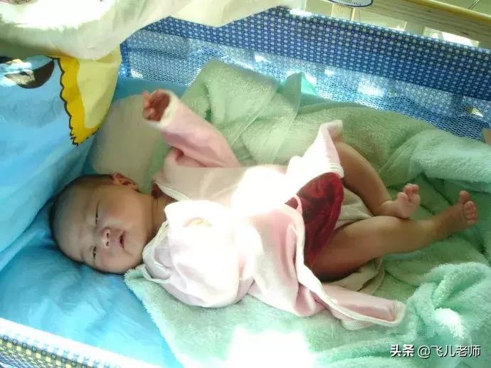 出生6天的婴儿黄疸高怎么办,为什么新生儿有黄疸要换血