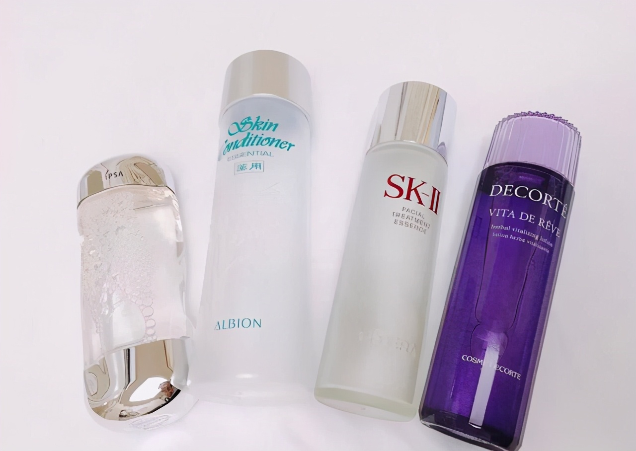 奥尔滨水乳和黛珂炫白哪个好,日本四大神水评测