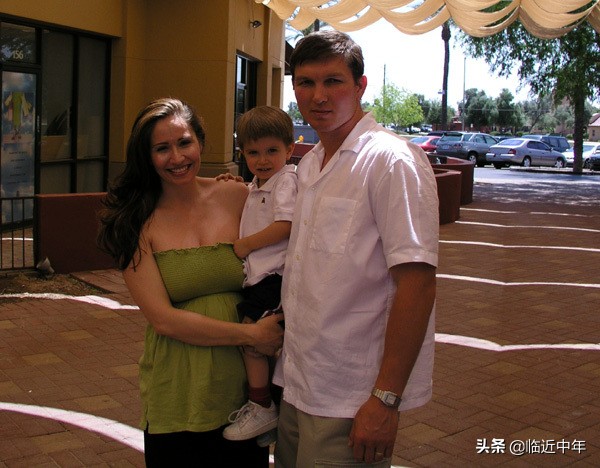 鐡﹁タ閲屽熀娲涘か鎷冲嚮鑱屼笟鎴樼哗,鐡﹁タ閲屽熀娲涘か鎷冲嚮