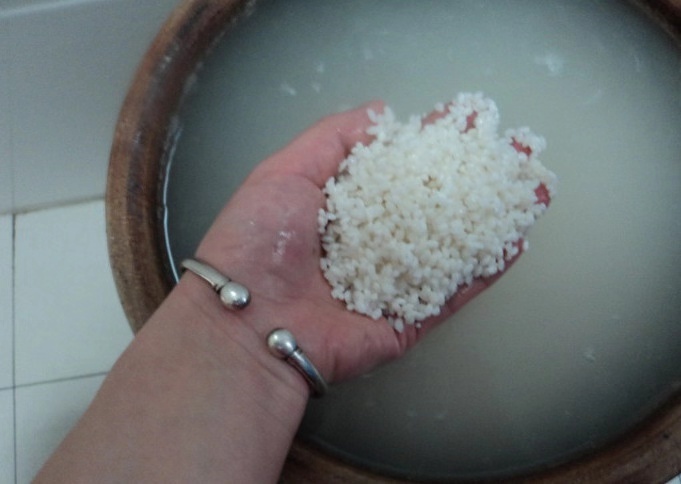 月子里米酒打鸡蛋怎么做,正宗月子米酒的做法