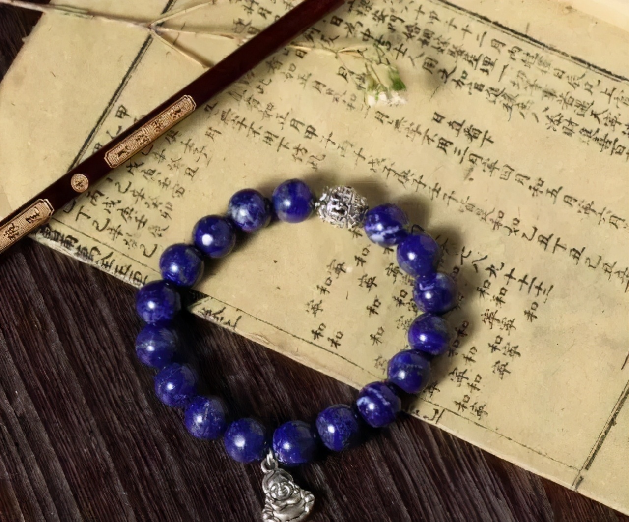 青金石珠链颜色如何搭配,青金石怎么搭才最洋气