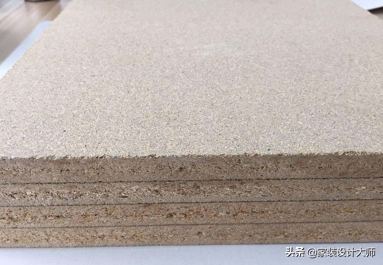 大芯板多层板哪个贵,胶合板大芯板的区别