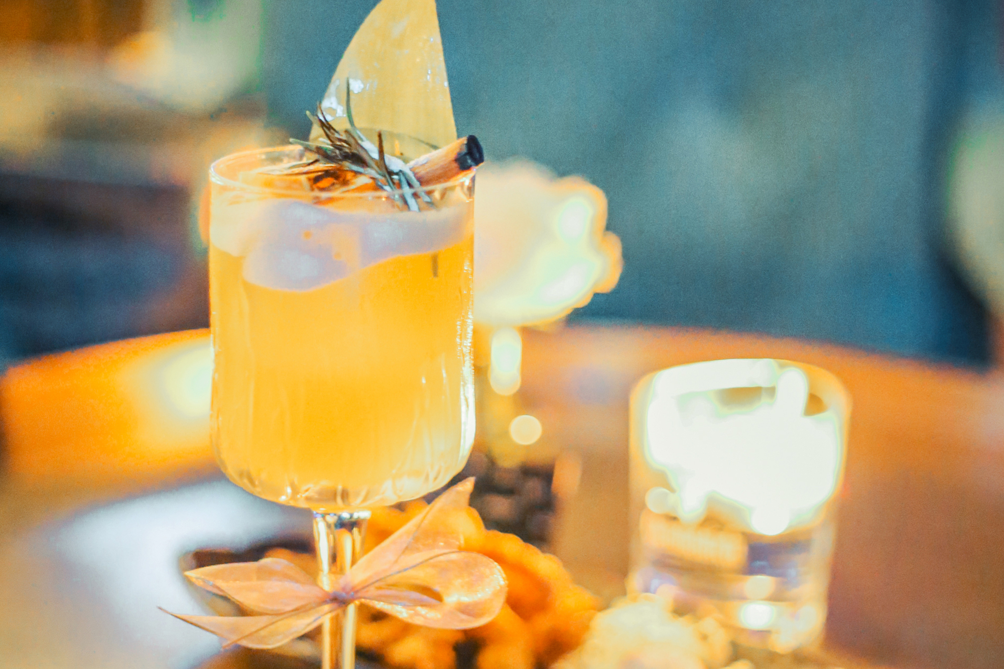 三亚适合年轻人去的酒吧,不爱去酒吧的人陪你去