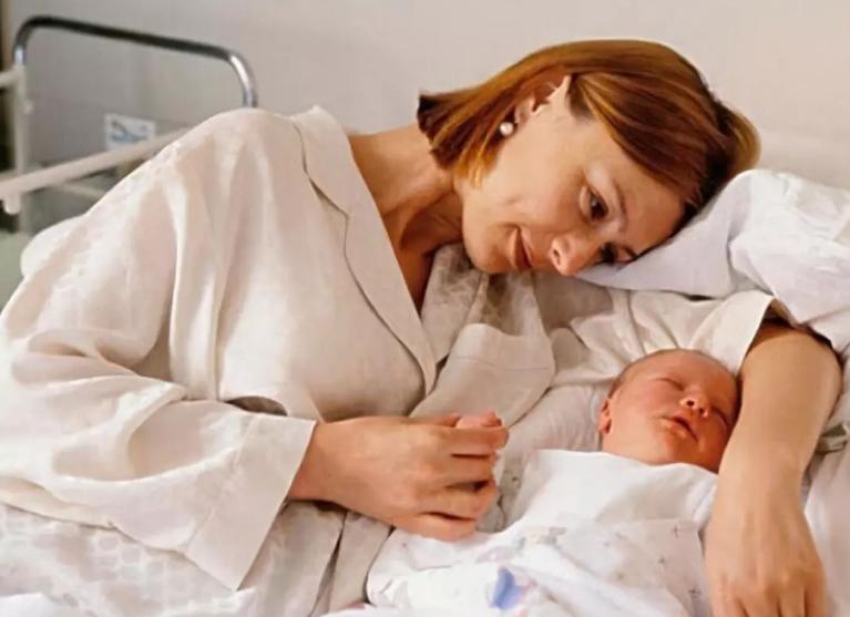 东南亚国家的女人产后都坐月子吗,印度女人坐月子吗