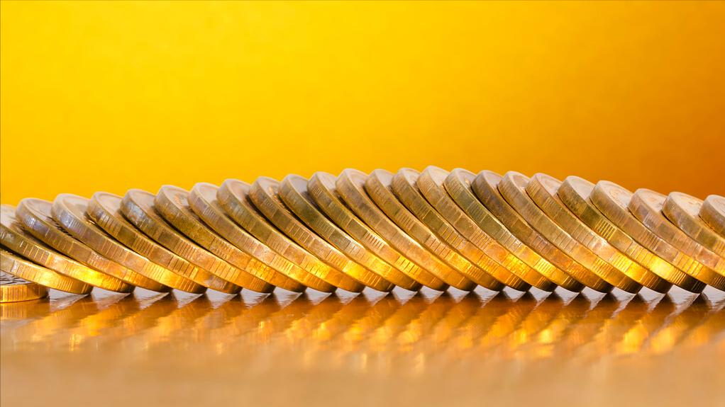 倪翠萍薇娅登福布斯榜单,李佳琦薇娅登上福布斯榜