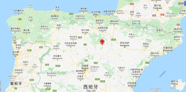 莱蒂齐亚最新着装,莱蒂齐亚穿旧衣服