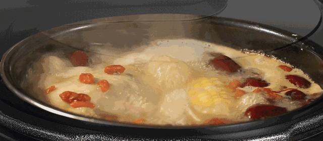 味精是餐桌上的害人精吗,味精是什么做的常用有毒吗