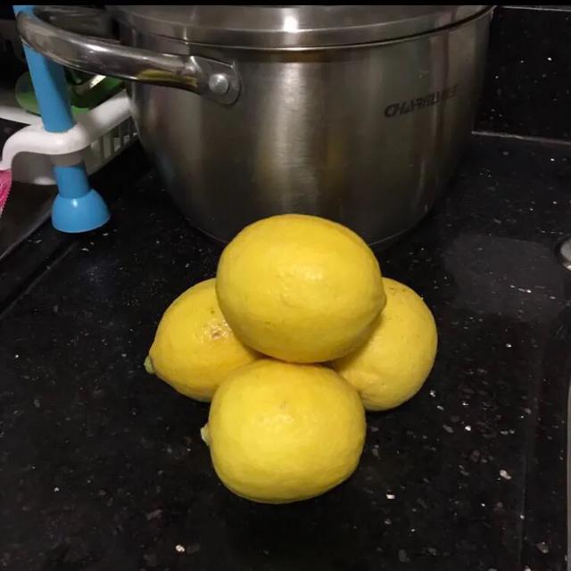 柠檬买得多有什么妙用,柠檬买多了会坏拿来怎么办