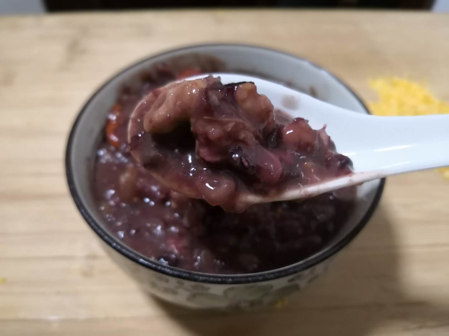 腊八节喝的腊八粥有哪些东西,腊八节一定要有的腊八粥