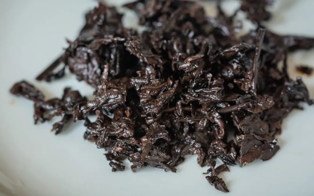 邹记熟普洱500克沱茶2005,邹记红标熟茶357克