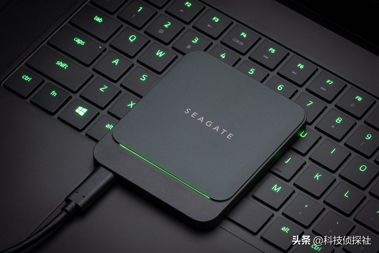 希捷酷鱼飞翼绿光侠,希捷飞翼和酷鱼飞翼区别