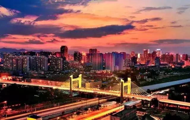 我叫石家庄，这是我2019年最新简历，请多关照！