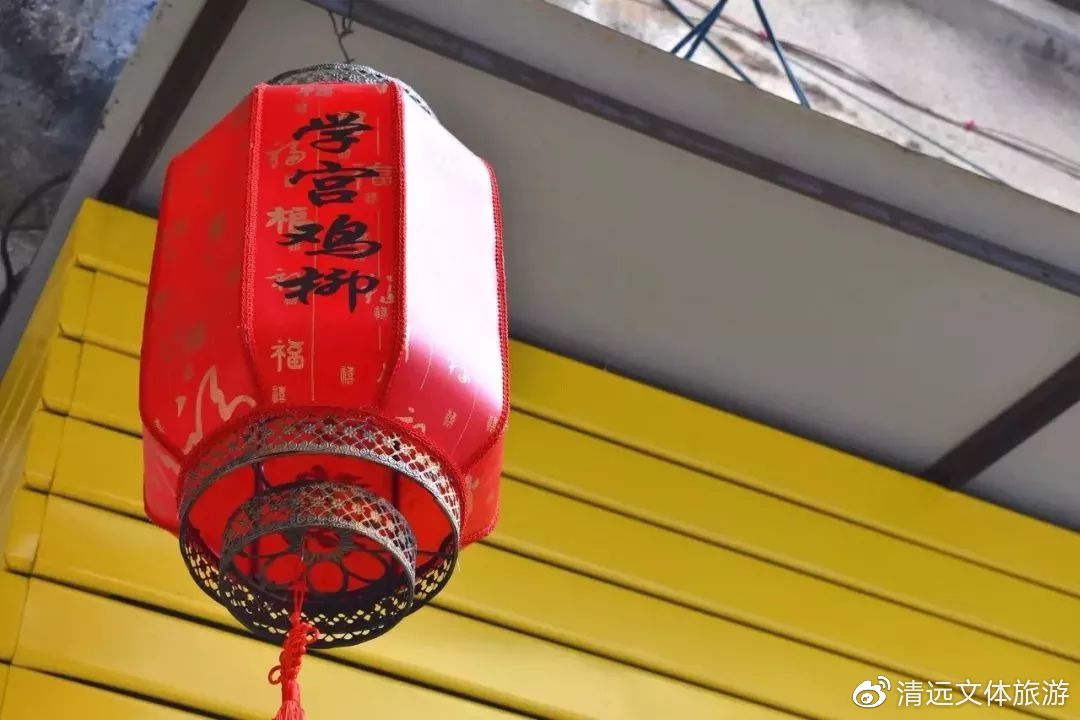 在学校旁边适合什么样的小吃店,在学校开什么小吃馆