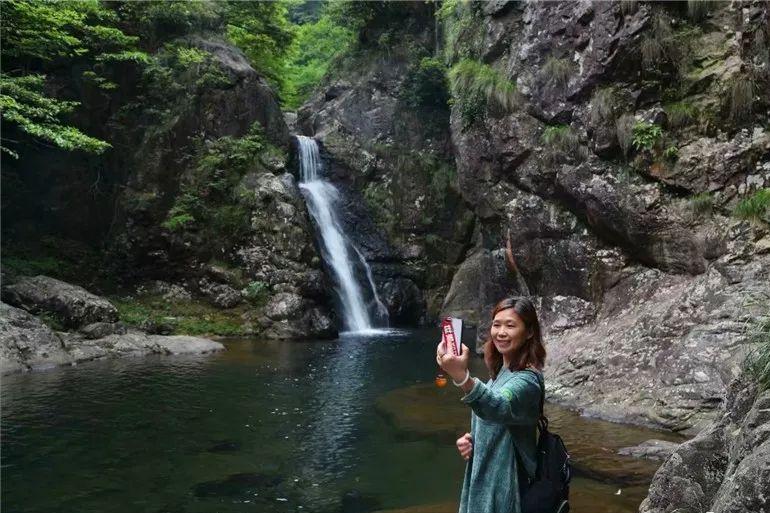 浪花飞歌原版,浪花飞歌视频完整版