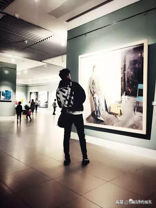 现在的男士衣服多少钱,男人穿多少钱的衣服