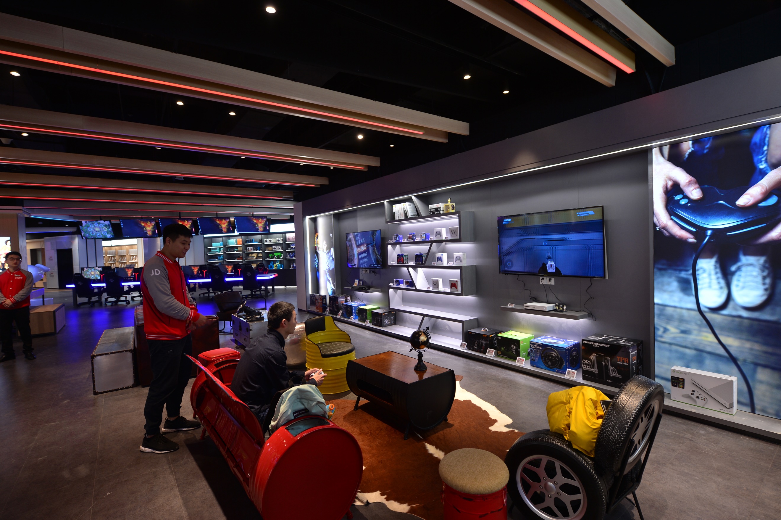 全球最大电器体验店,京东超级体验店双11开业