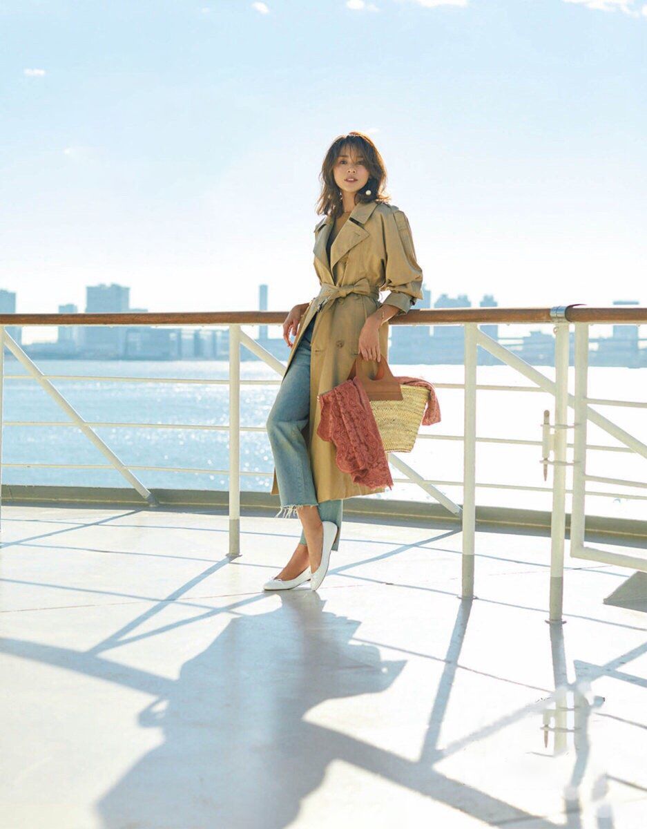 1件风衣4种穿法20种搭配气质满分,买风衣不要乱跟风