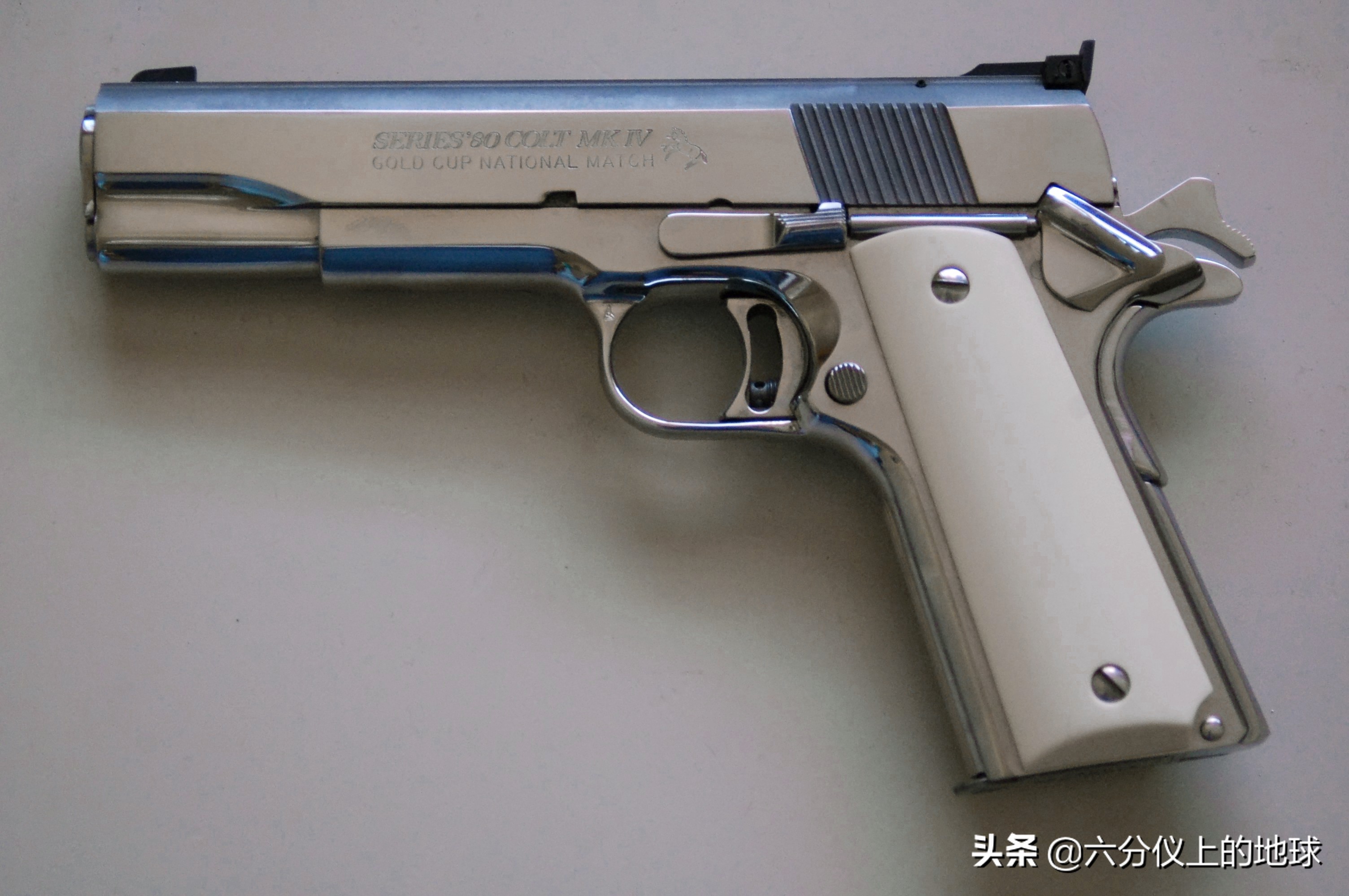 二战手枪m1911,二战柯尔特m1911枪