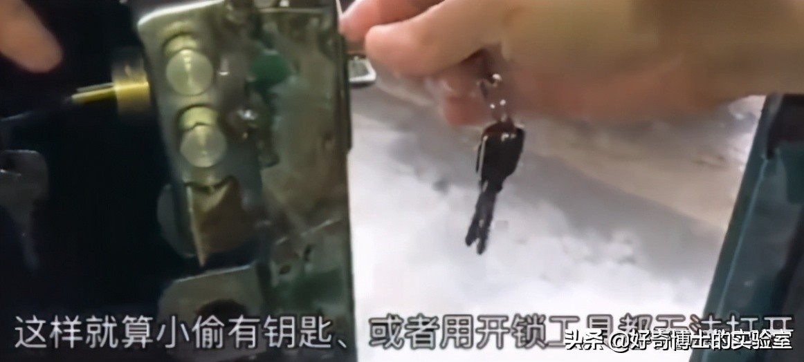 女子被尾随侵害怎么自救,被尾随入室女子自救