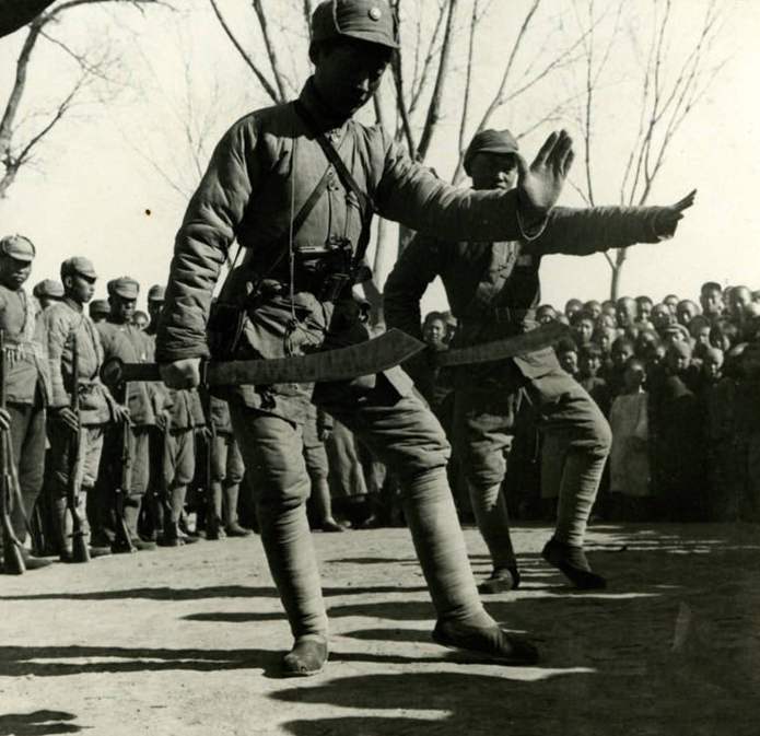 八路军和美国记者,八路军面对美国记者