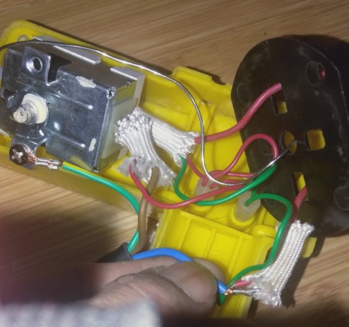 ppr热熔器加热板内部构造,ppr管热熔器为什么只能选100