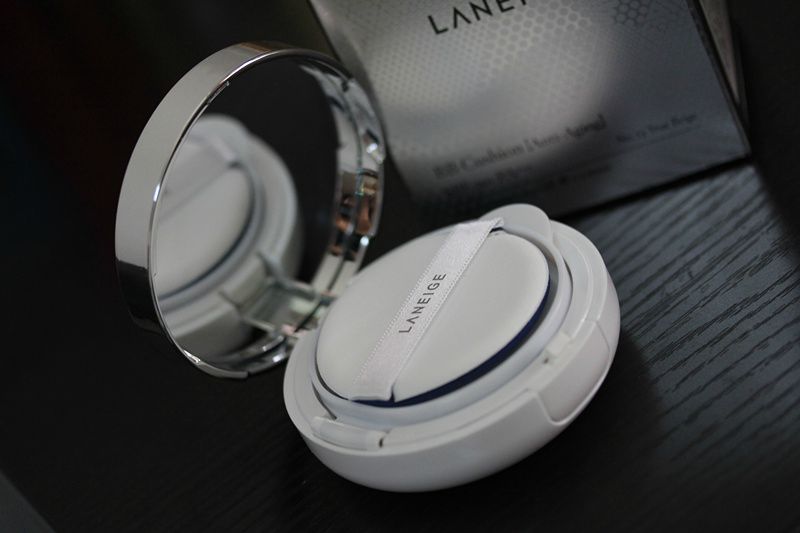 兰芝雪润无瑕气垫粉凝霜,兰芝粉气垫干皮测评