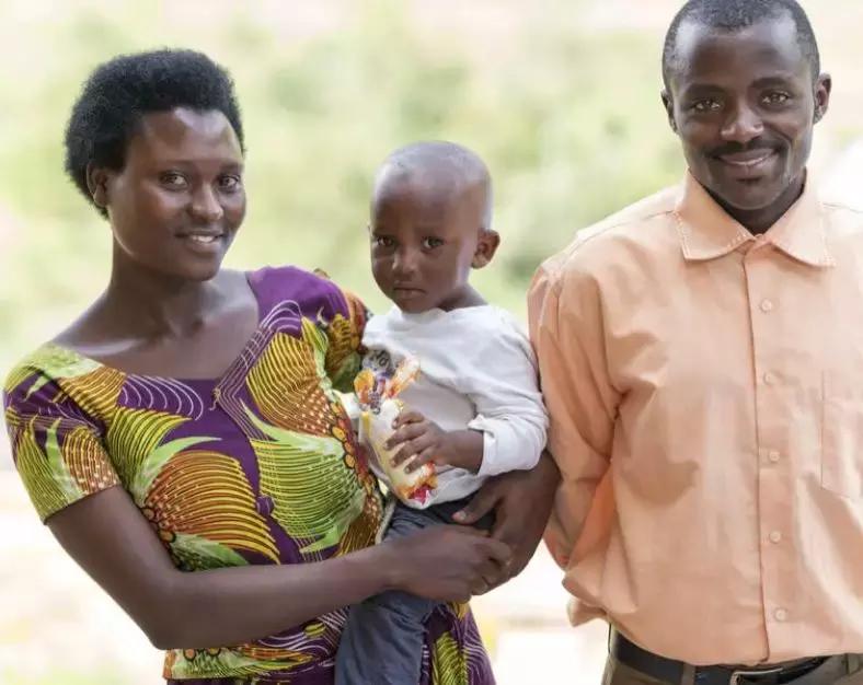 曾一天卖掉一年的量！尝到甜头的非洲老铁，这次想承包中国的年货