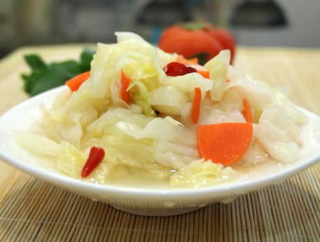 怎么腌制泡菜又脆又好吃,奶奶教你四川泡菜最正宗的做法