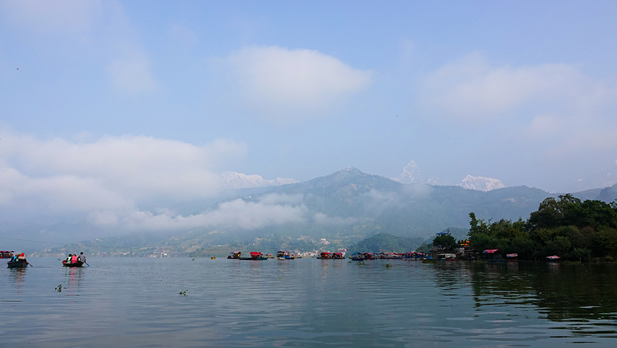 尼泊尔十堰,尼泊尔为什么这么穷