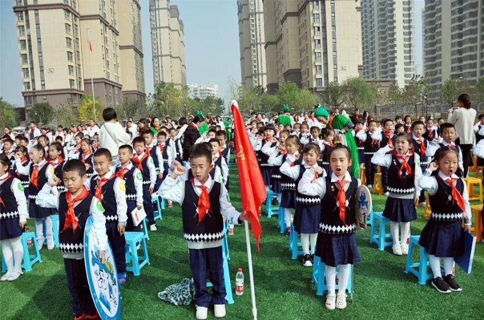 家门口的好学校西安,西安市浐灞第二小学