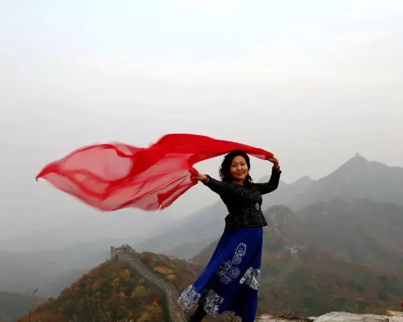 长城的眺望口和垛口,绥中锥子山长城风光