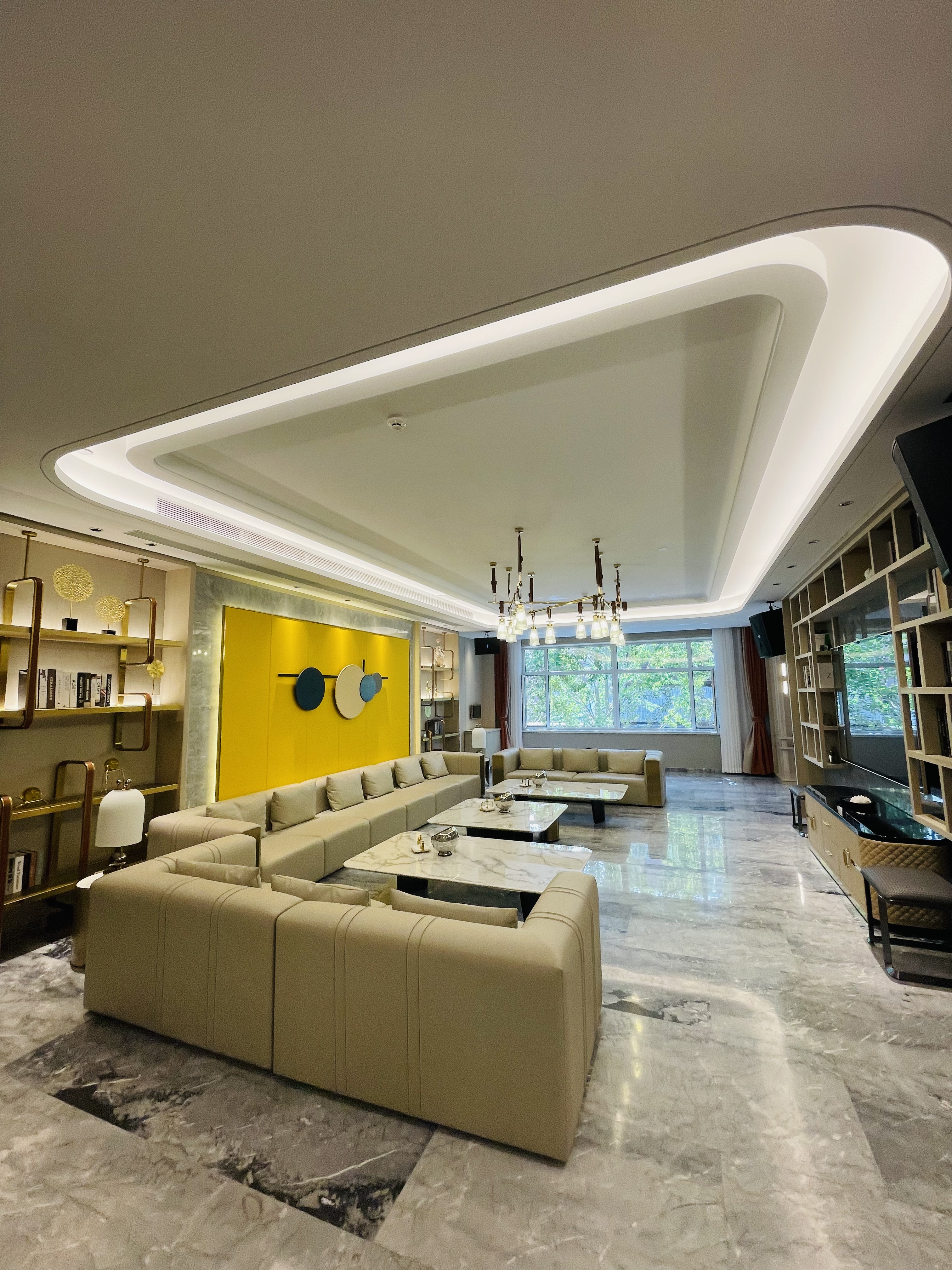 在长春，没想到结婚居然是这么浪漫的一件事，这环境和菜品无敌了